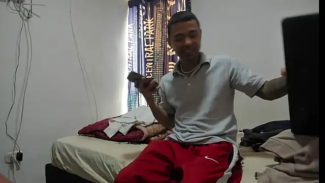  Logan Colton  online show from 19, 12, 2025