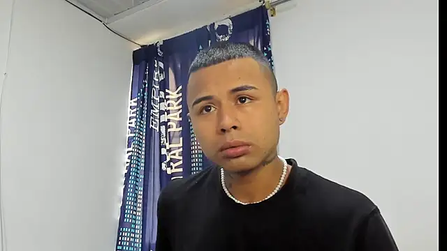  Logan Colton  online show from 14, 11, 2025