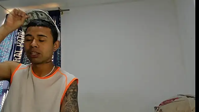  Logan Colton  online show from 21, 12, 2025