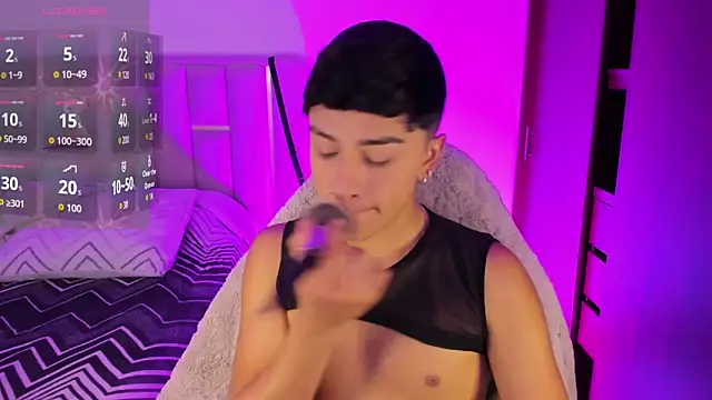 Matheewx m online show from 6, 3, 2026