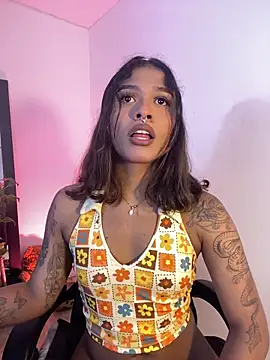 cam11 07 online show from 30, 11, 2025