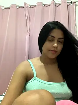 Snapshot of afroditii chatting on 6, 11, 2025 afroditii online show from 6, 11, 2025