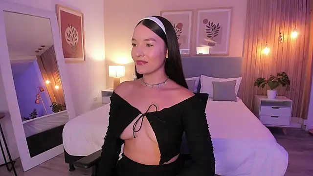 AuroraEvanss online show from 27, 11, 2025