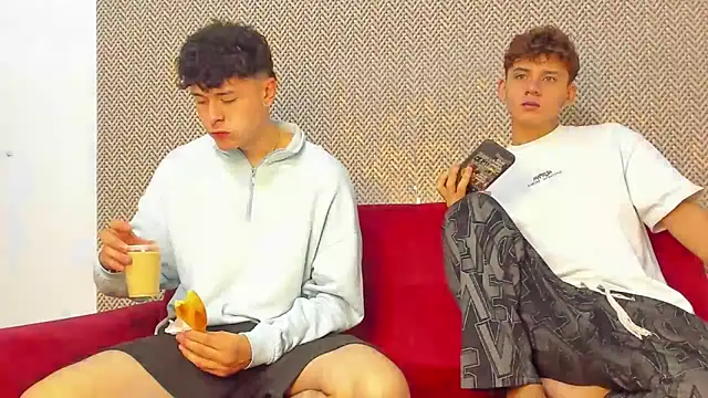 willy sexxx18 online show from 11, 2, 2026