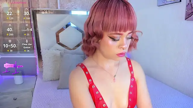 Venuss1  online show from 14, 11, 2025