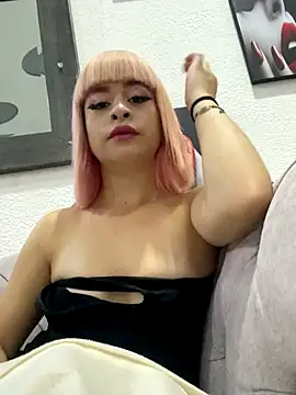 Venuss1  online show from 5, 10, 2025