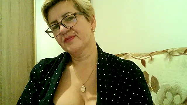 Dana4921 online show from 12, 11, 2025