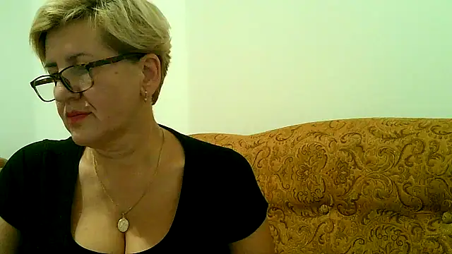 Dana4921 online show from 10, 10, 2025