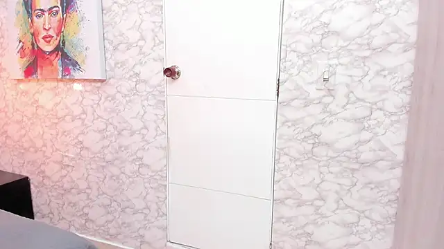 SASHA BROWNIE   online show from 8, 9, 2025