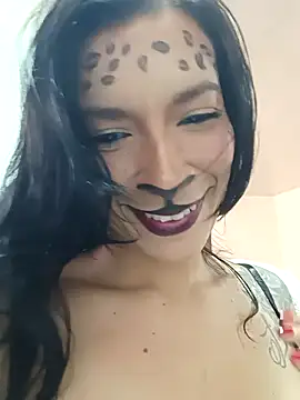 Snapshot of kim_lebanon chatting on 31, 10, 2025 kim lebanon online show from 31, 10, 2025