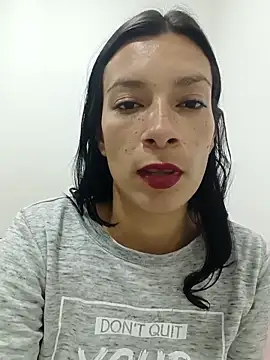 Snapshot of kim_lebanon chatting on 25, 11, 2025 kim lebanon online show from 25, 11, 2025