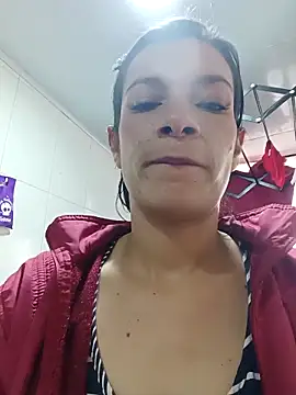 Snapshot of kim_lebanon chatting on 3, 11, 2025 kim lebanon online show from 3, 11, 2025