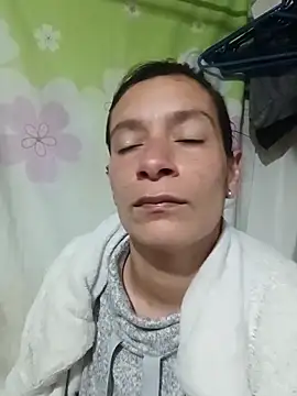 Snapshot of kim_lebanon chatting on 11, 9, 2025 kim lebanon online show from 11, 9, 2025