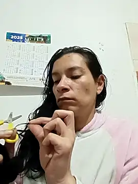 Snapshot of kim_lebanon chatting on 12, 9, 2025 kim lebanon online show from 12, 9, 2025