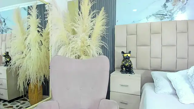 Snapshot of cloesummerr_ chatting on 15, 2, 2026 cloesummerr online show from 15, 2, 2026