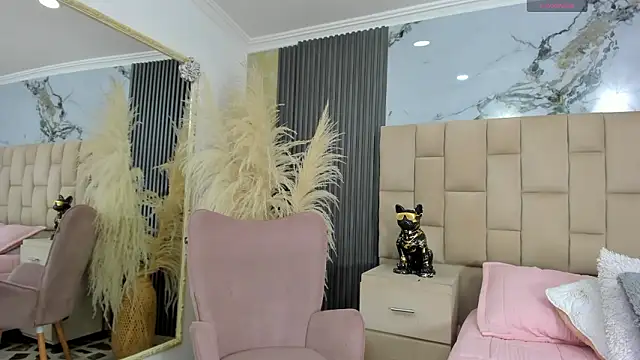 Snapshot of cloesummerr_ chatting on 23, 2, 2026 cloesummerr online show from 23, 2, 2026