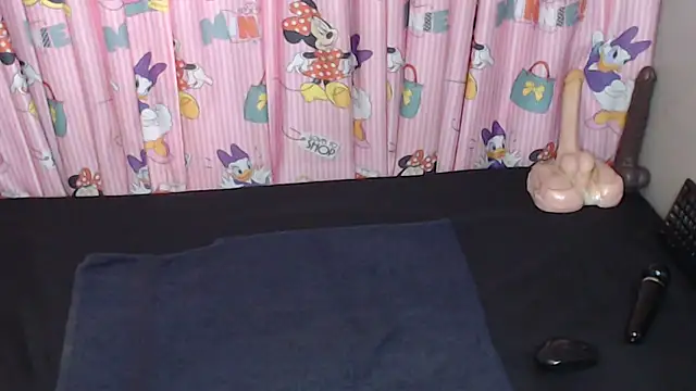 Snapshot of TrishahXo chatting on 11, 6, 2026 TrishahXo online show from 11, 6, 2026