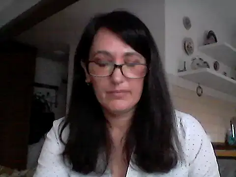 Elena48324 online show from 13, 5, 2026