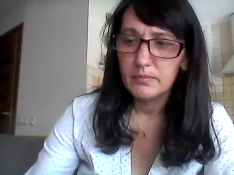 Elena48324 online show from 14, 6, 2026