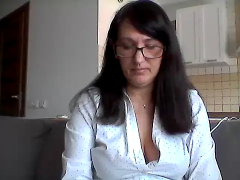 Elena48324 online show from 4, 6, 2026