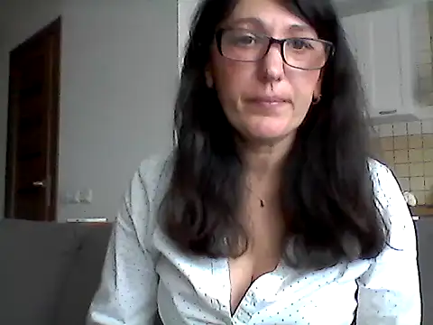 Elena48324 online show from 1, 6, 2026