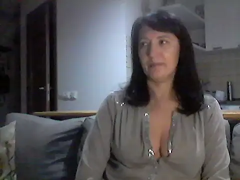 Elena48324 online show from 14, 12, 2025