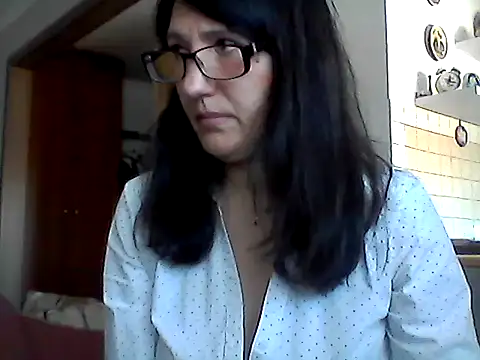 Elena48324 online show from 5, 4, 2026