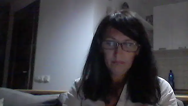 Elena48324 online show from 9, 9, 2025