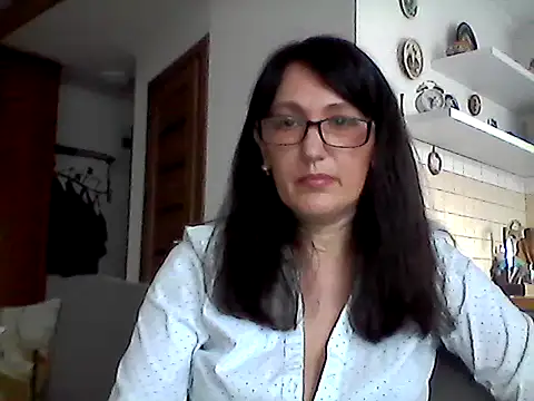 Elena48324 online show from 12, 5, 2026