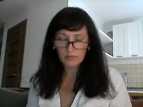 Elena48324 online show from 19, 9, 2025