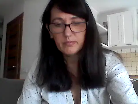 Elena48324 online show from 20, 6, 2026