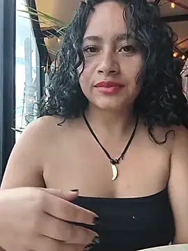 Yaya watson online show from 10, 7, 2026