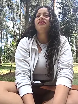 Snapshot of Yaya_watson chatting on 17, 1, 2026 Yaya watson online show from 17, 1, 2026