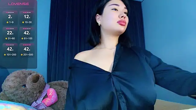 Snapshot of hwa_rin chatting on 1, 10, 2025 hwa rin online show from 1, 10, 2025