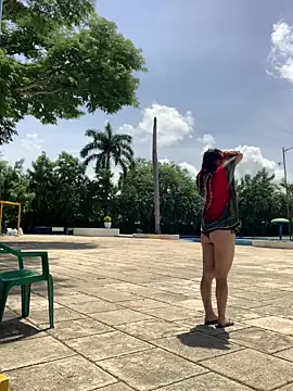 Dafne Mel online show from 5, 2, 2026