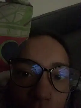 Dafne Mel online show from 12, 9, 2025