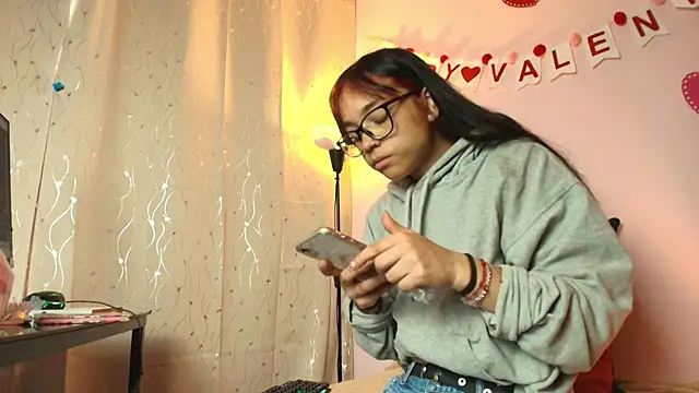 Dafne Mel online show from 13, 2, 2026