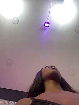 Skylar Smith  online show from 12, 2, 2026