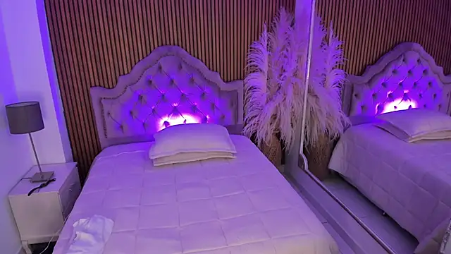 Starbutterflyy  online show from 7, 3, 2026