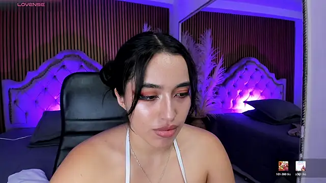 Starbutterflyy  online show from 3, 3, 2026