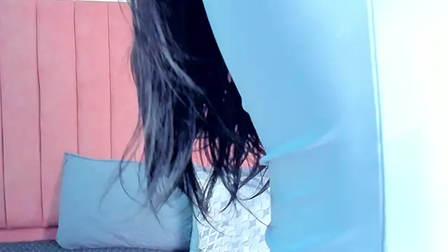 Snapshot of ashley_Olsen chatting on 14, 10, 2025 ashley Olsen online show from 14, 10, 2025