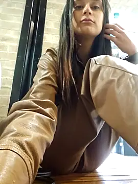 valentini villa online show from 2, 12, 2025