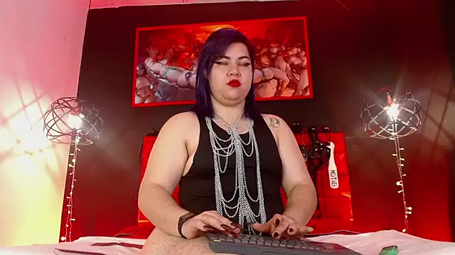 Lilih golden online show from 13, 11, 2025