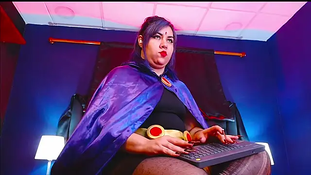 Lilih golden online show from 31, 10, 2025