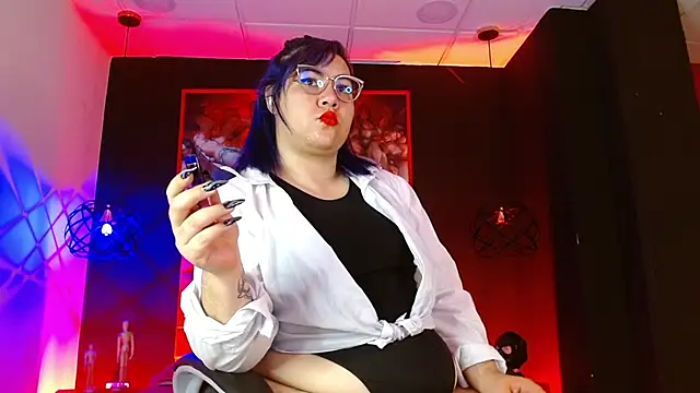 Lilih golden online show from 23, 9, 2025