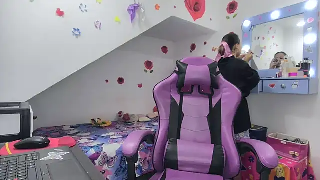 soffy rosses online show from 24, 10, 2025