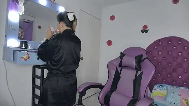 soffy rosses online show from 8, 5, 2026