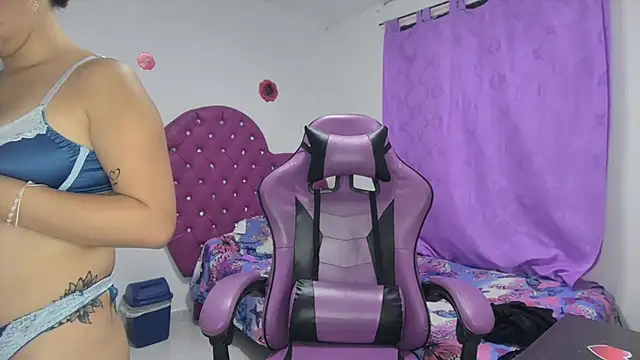 soffy rosses online show from 5, 12, 2025