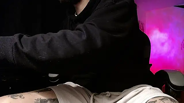 malek xarx  online show from 14, 2, 2026