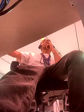 malek xarx  online show from 27, 11, 2025